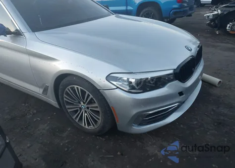 2019 BMW 540I xDrive из США, поврежденный, VIN WBAJE7C57KWW15776